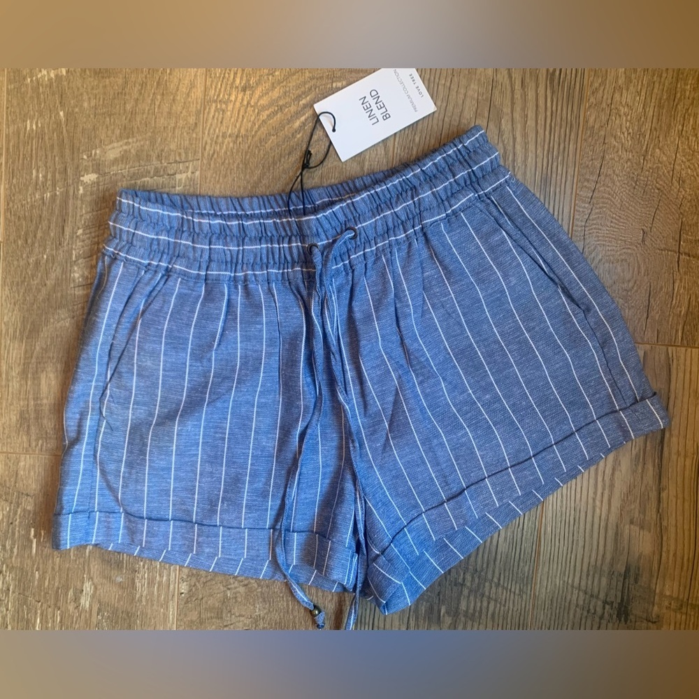 Love Tree Blue Pinstripe Drawstring Linen Blend Shorts NWT - M